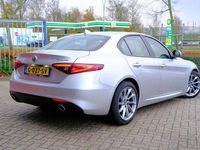 Gebraucht Alfa Romeo Giulia Super 179 PS (131 kW) 2017 Grau Limousine