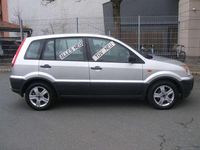 Gebraucht Ford Fusion 101 PS (74 kW) 2010 Grau Kleinwagen