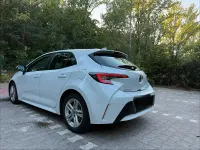 Gebraucht Toyota Corolla 98 PS (72 kW) 2022 Weiß Limousine