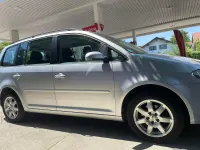 Gebraucht VW Touran 2007 Silber Van / Kleinbus