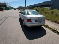 Gebraucht Audi A4 101 PS (74 kW) 1998 Silber Limousine