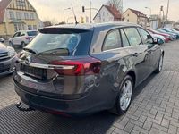 Gebraucht Opel Insignia Edition 131 PS (96 kW) 2015 Grau Kombi