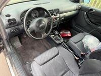 Second-hand Audi S3 209 CP (153 kW) 2000 Albastru Hatchback