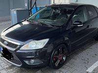 Gebraucht Ford Focus Viva 101 PS (74 kW) 2011 Limousine