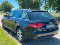 Gebraucht Audi A4 Comfort 2011 Schwarz Kombi