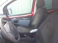 Gebraucht Peugeot TePee 75 PS (55 kW) 2010 Rot Kombi