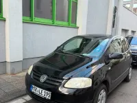 Gebraucht VW Fox 55 PS (40 kW) 2006 Schwarz Kleinwagen