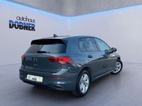 Gebraucht VW Golf VIII Life 131 PS (96 kW) 2023 Grau Limousine