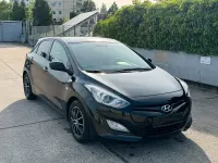 Gebraucht Hyundai i30 135 PS (99 kW) 2014 Schwarz Limousine