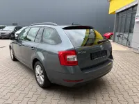Gebraucht Skoda Octavia Style 116 PS (85 kW) 2019 Seda quartz/quartz grey Kombi