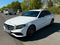 Gebraucht Mercedes E200 Avantgarde 150 PS (110 kW) 2020 Weiß Limousine