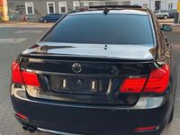 Second-hand BMW 730 245 CP (180 kW) 2011 Negru Berlinǎ