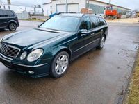 Gebraucht Mercedes E320 Avantgarde 224 PS (164 kW) 2003 Grün Kombi