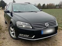 Gebraucht VW Passat 140 PS (102 kW) 2012 Schwarz Kombi