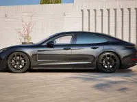 Gebraucht Porsche Panamera 4 470 PS (345 kW) 2025 Schwarz Kleinwagen