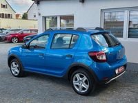 Gebraucht Dacia Sandero Prestige 90 PS (66 kW) 2015 Blau Limousine