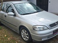 Gebraucht Opel Astra 84 PS (61 kW) 2002 Silber Limousine
