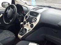 Gebraucht Ford Ka Ambiente 69 PS (50 kW) 2011 Silber Kleinwagen