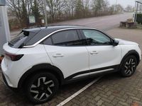 Gebraucht Opel Mokka-e Elegance 100 kW (136 PS) 2022 Arktis weiss SUV