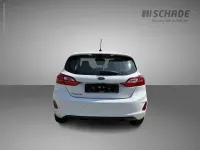 Gebraucht Ford Fiesta Trend 71 PS (52 kW) 2019 Frostweiß Kleinwagen