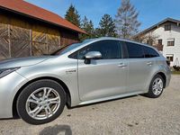 Gebraucht Toyota Corolla Team 122 PS (89 kW) 2020 Silber Kombi