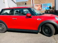 Gebraucht Mini ONE 102 PS (75 kW) 2016 Rot Kleinwagen
