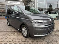 Gebraucht VW Multivan Life 150 PS (110 kW) 2024 Grau Van