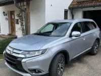 Second-hand Mitsubishi Outlander 150 CP (110 kW) 2017 Argintiu SUV