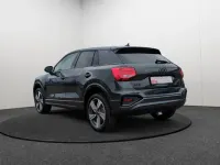 Neu Audi Q2 Advanced 150 PS (110 kW) 2026 Grau SUV