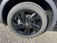 Neu VW T-Roc Cabriolet R-line 150 PS (110 kW) 2025 Schwarz (deep black perleffekt) Cabrio