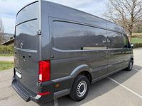Gebraucht VW Crafter 140 PS (102 kW) 2022 Grau Van