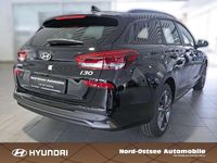 Neu Hyundai i30 Advantage 101 PS (74 kW) 2026 Abyss black Kombi