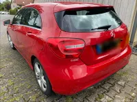 Gebraucht Mercedes A200 Urban 136 PS (100 kW) 2013 Rot Limousine