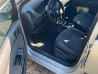 Gebraucht VW Polo 75 PS (55 kW) 2003 Silber Kleinwagen