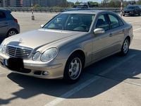 Second-hand Mercedes E320 Classic 204 CP (150 kW) 2004 Berlinǎ