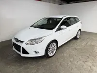 Gebraucht Ford Focus Titanium 125 PS (91 kW) 2012 Weiß Kombi