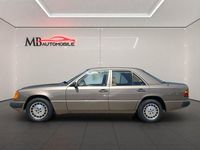 Second-hand Mercedes E250 94 CP (69 kW) 1990 Maro Berlinǎ