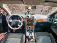 Gebraucht Ford Mondeo 163 PS (119 kW) 2013 Blau Limousine