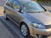 Gebraucht VW Golf VII Life 105 PS (77 kW) 2013 Bronze Limousine