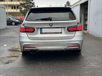Gebraucht BMW 320 Sport Line 194 PS (142 kW) 2013 Grau Kombi
