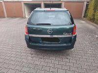 Gebraucht Opel Astra Edition 105 PS (77 kW) 2005 Grün Kombi