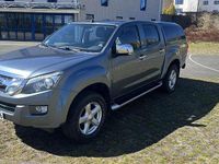 Second-hand Isuzu D-Max 163 CP (119 kW) 2013 Van