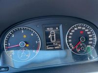 Gebraucht VW Touran Trendline 105 PS (77 kW) 2011 Schwarz Van / Kleinbus