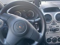 Gebraucht Opel Corsa 67 PS (49 kW) 2010 Andere farben Kleinwagen