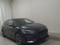 Gebraucht Ford Focus ST-Line 150 PS (110 kW) 2020 Schwarz Limousine