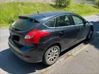 Używany Ford Focus 150 KM (110 kW) 2011 Czarny Sedan/Limuzyna