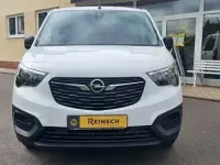 Używany Opel Combo Selection 102 KM (75 kW) 2021 Biały Minivan