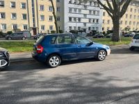 Gebraucht Kia Cerato 105 PS (77 kW) 2005 Braun Kleinwagen