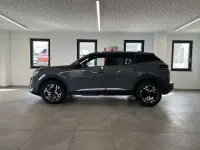 Neu Peugeot 2008 Allure 145 PS (106 kW) 2026 Artense grau = silber SUV