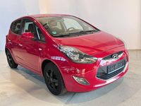 Gebraucht Hyundai ix20 125 PS (91 kW) 2012 Rot Kleinwagen